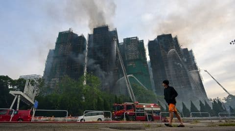 
                Hong Kong'daki Yangında Hayatını Kaybedenlerin Sayısı 65’e Yükseldi
            