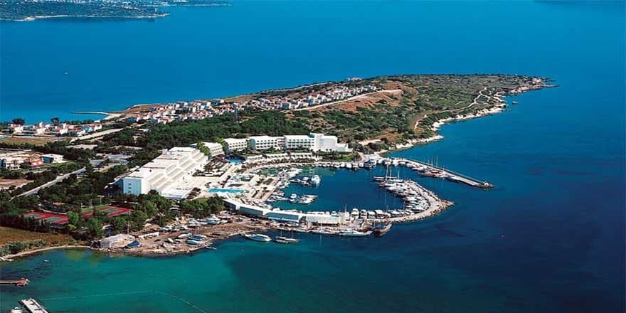 Emlak Konut GYO Çeşme’de 1,5 milyar TL Değerinde 17 Arsa Satın Aldı