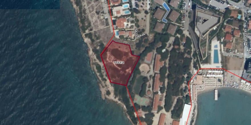 Çeşme’de 3 Arsa 503 Milyon TL’ye Satışa Çıkarıldı