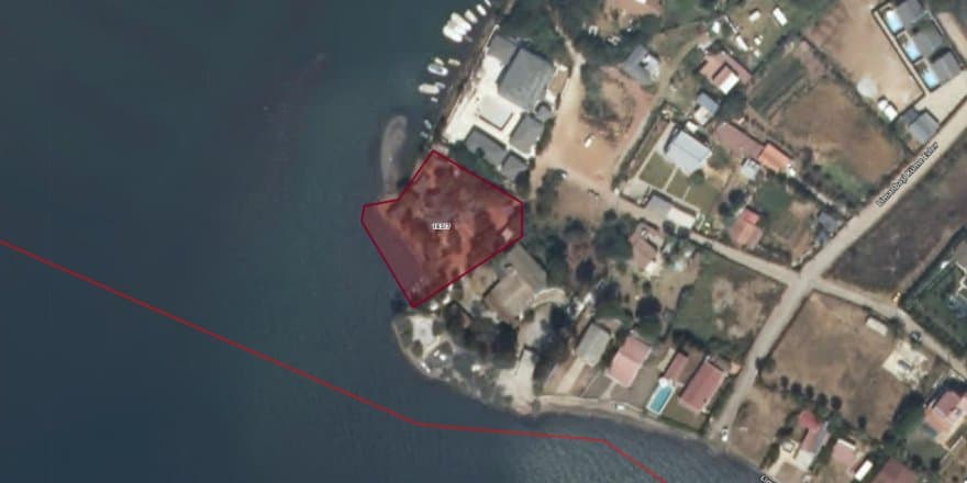 Marmaris’te Denize Sıfır Arsa 50 Milyon TL’ye Satış Çıktı