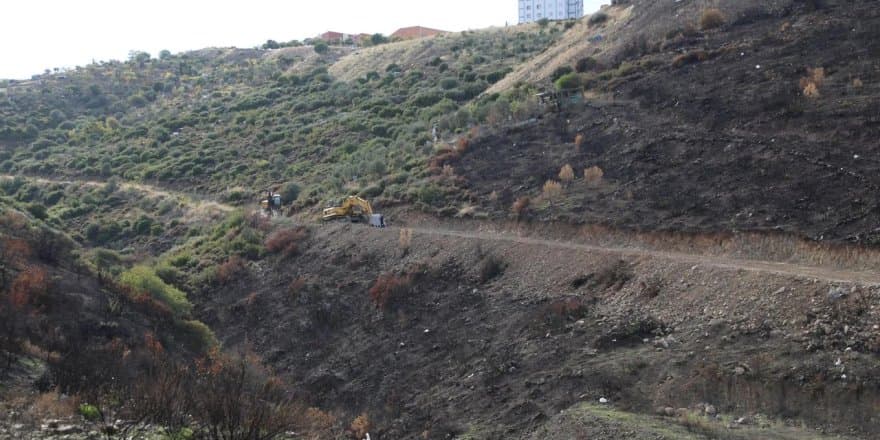 Karabağlar TOKİ Projesinde İlk Kazma Vuruldu